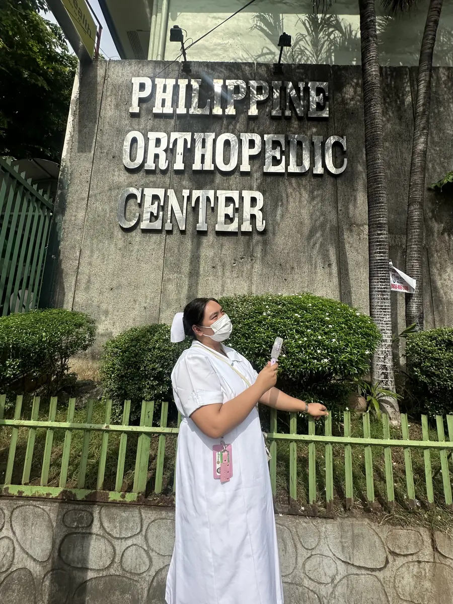 Janjae outside the Philippine Orthopedic Center